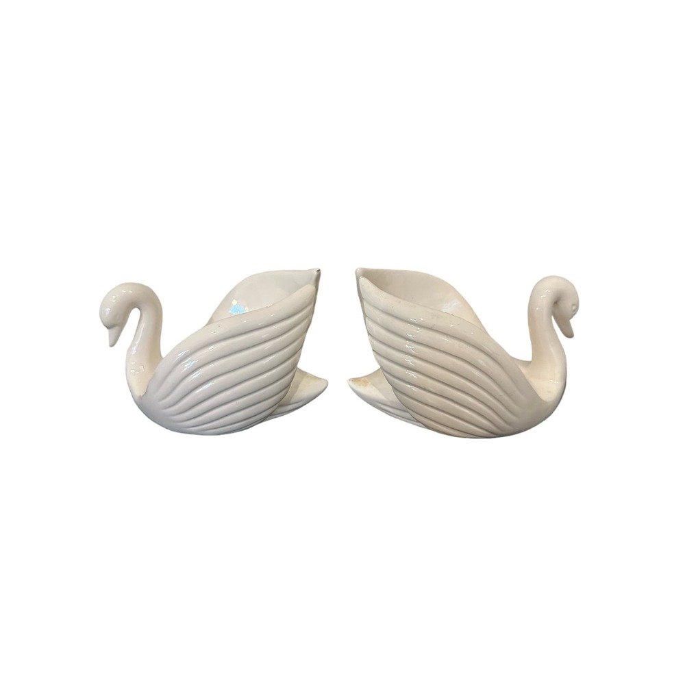 2 Vintage Ivory Porcelain Swan Collectibles - Picture 3 of 5